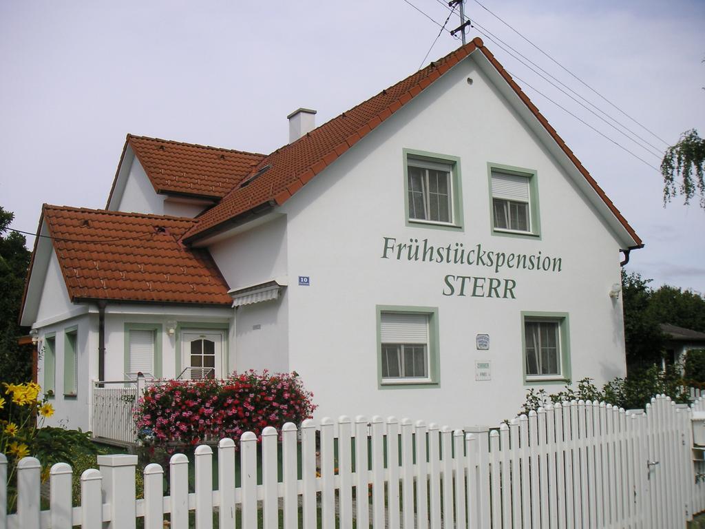 Strebersdorf Fruehstueckspension Sterr מראה חיצוני תמונה